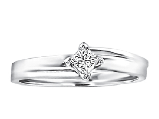 10KT Canadian Diamond Ring 0.106ct

CAD  37139  I1  I

*Ring si...