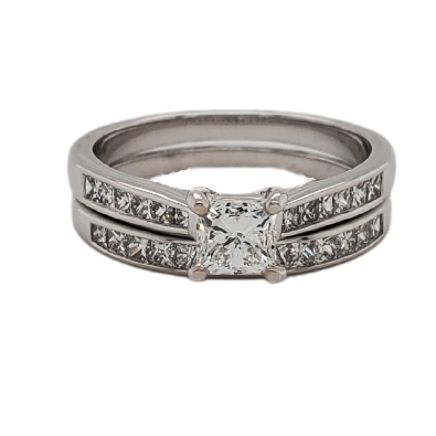Diamond Engagement Ring 0.82ctw
0.56ct Princess-Cut Diamond Centre...