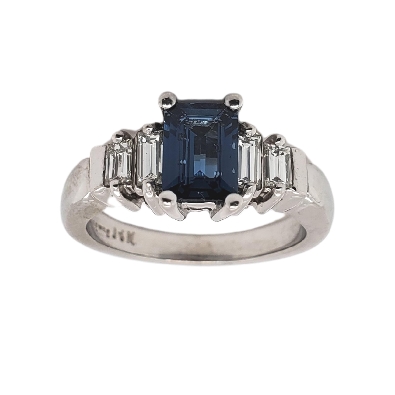 Blue Sapphire and Diamond Ring VS  G-H  2x.13 2x.09


  