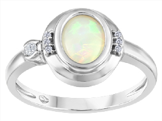 Opal Ring with Canadian Diamonds 0.178ctw  
10KT WG

Opal 8x6mm...