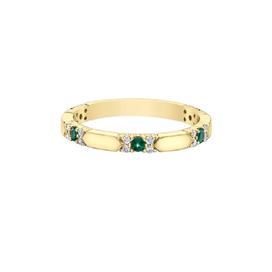 Emerald and Diamond Ring 0.13ctw
10KT Yellow Gold  