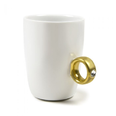 2-CARAT CUP - Ring-Style Mug

Here s a great way to start the day...