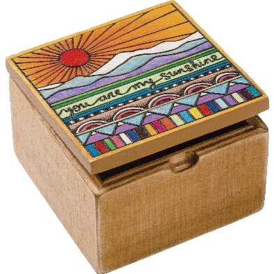 Hinged Box - You Are My Sunshine

A decorative hinged wooden box ...