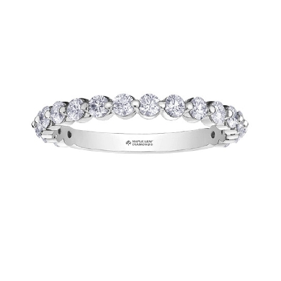 Maple Leaf Diamonds&trade; Canadian Diamond Band 0.75ctw

18 Diamonds...
