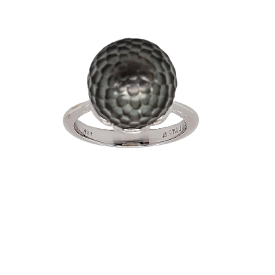Momento Carved Pearl Ring in 14KT  