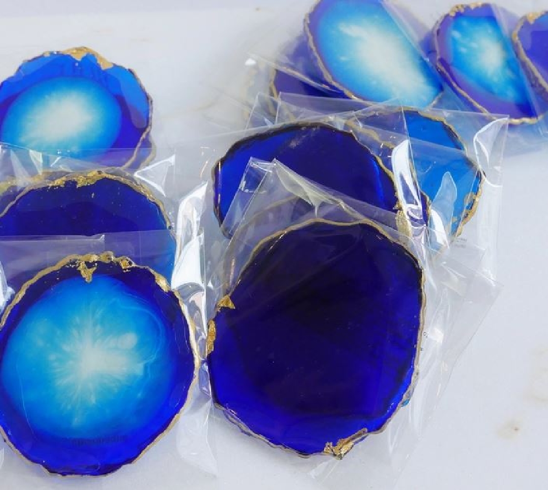 Agate Confection

As praised by Vogue US and ...