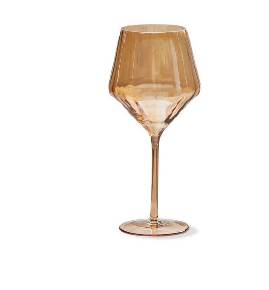 Chelsea Optic
Wine Glass
Amber
These irid...
