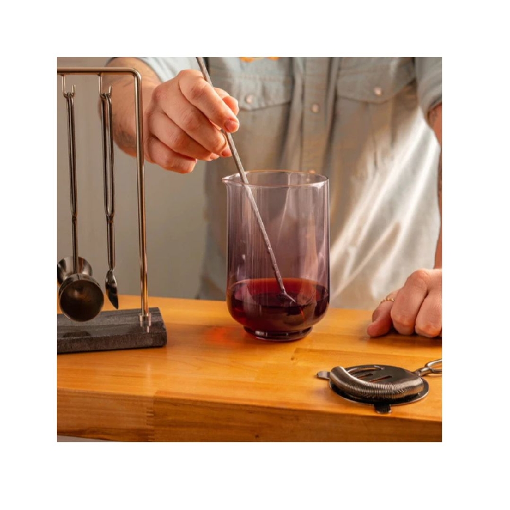 Lexi Mixing Glass
Blackberry

Craft sophisti...