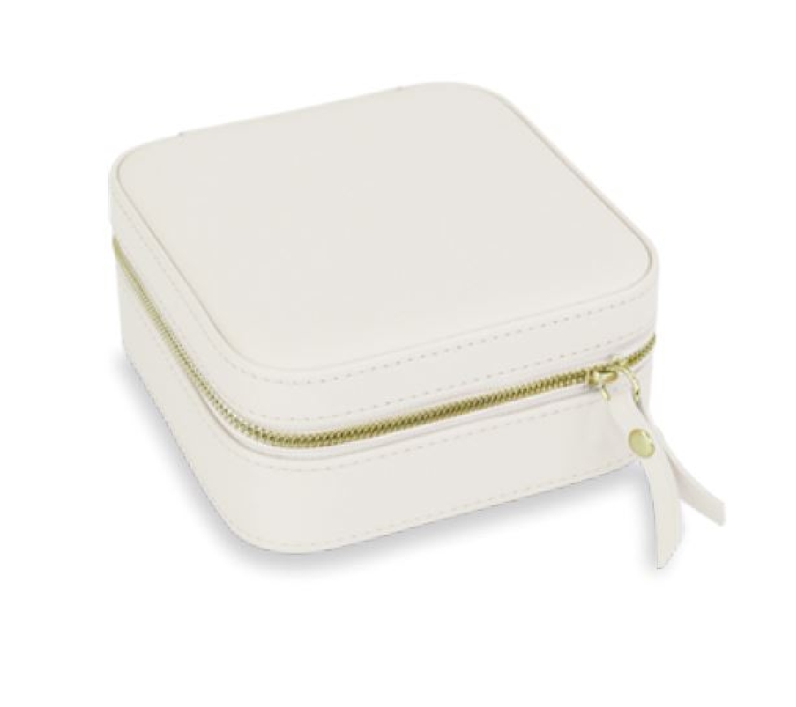 Vegan leather
Square shape
Mirrored hinged di...