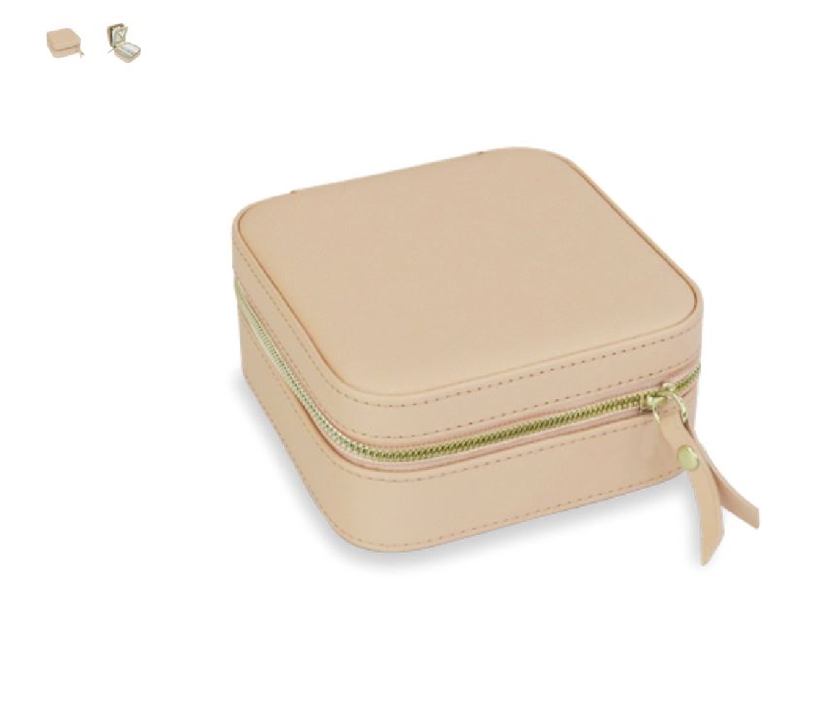 Stow &amp; Go Travel Case
Vegan Leather
Buff

V...