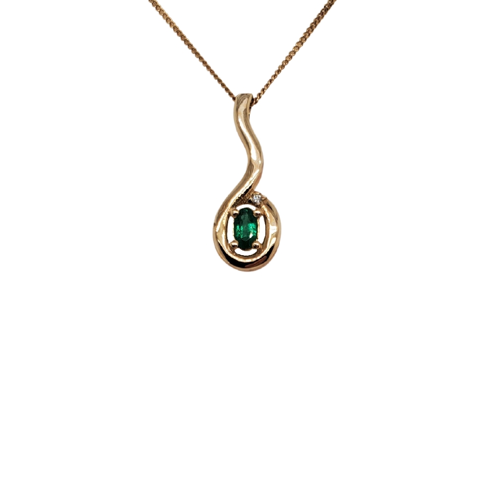 Emerald &amp; Diamond Pendant 0.0075ctw
10KT White...